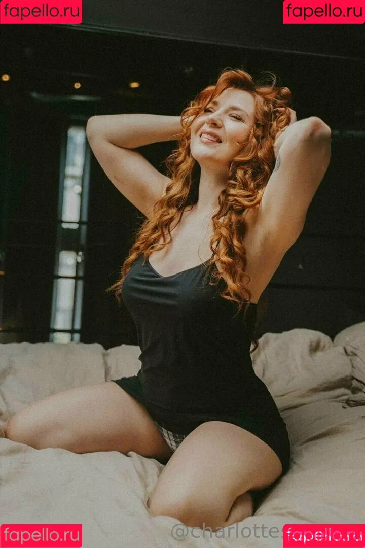 charlottestoneca Onlyfans Photo Gallery 