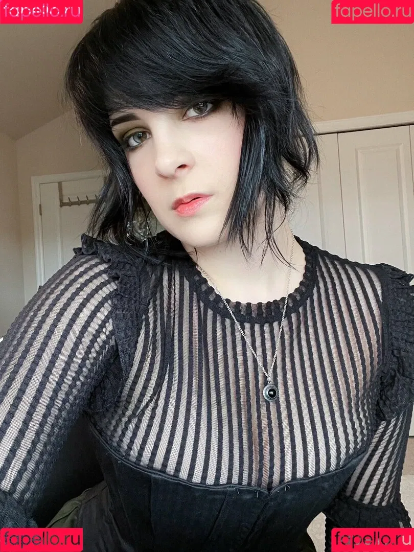 Hiso Neko Onlyfans Photo Gallery 