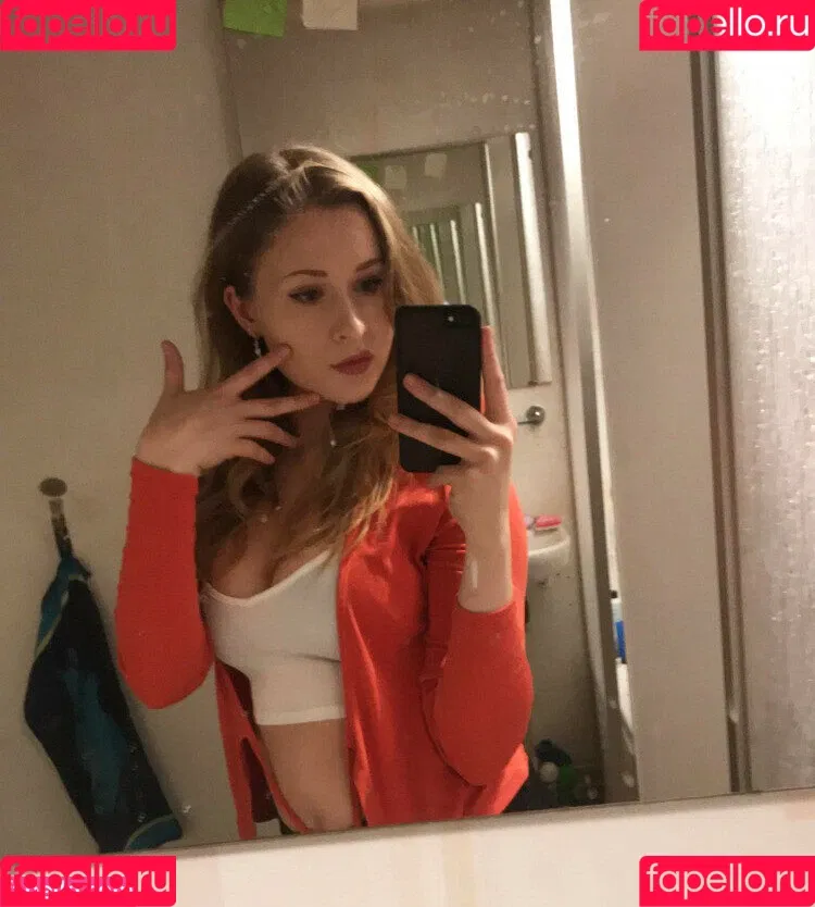 elina twich Onlyfans Photo Gallery 