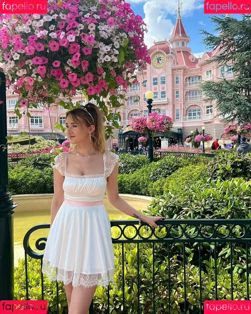 elina twich Onlyfans Photo Gallery 