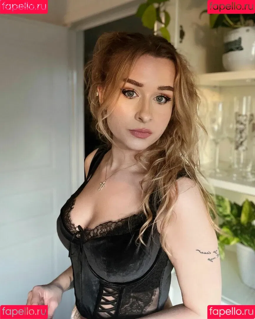 elina twich Onlyfans Photo Gallery 