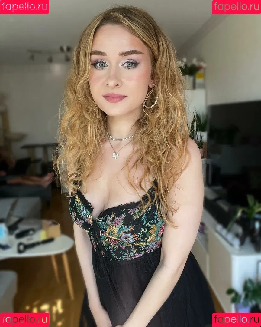 elina twich Onlyfans Photo Gallery 