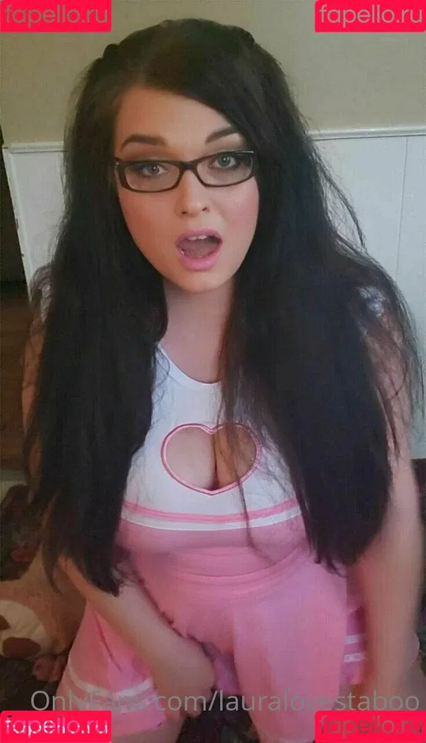 the.laurajohnson Onlyfans Photo Gallery 