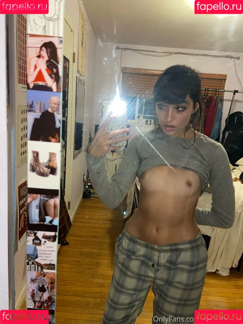 delilahraige Onlyfans Photo Gallery 