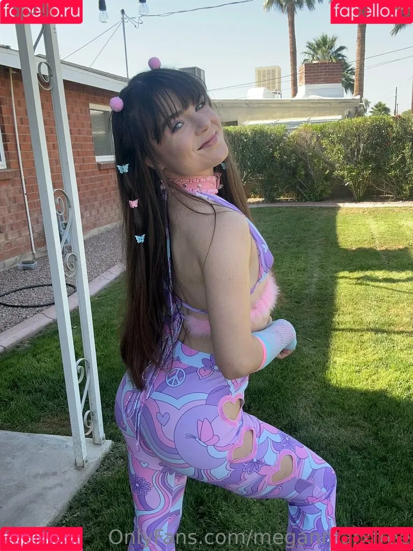 meganmarxfree Onlyfans Photo Gallery 