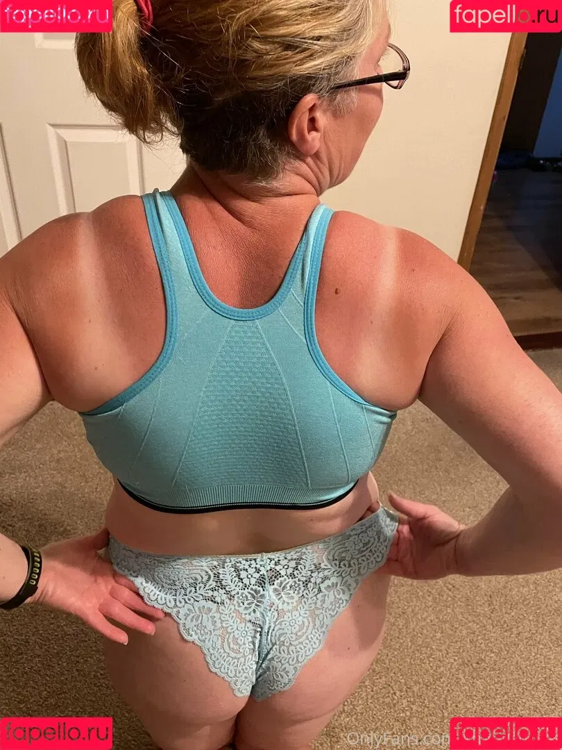 khariscurves Onlyfans Photo Gallery 