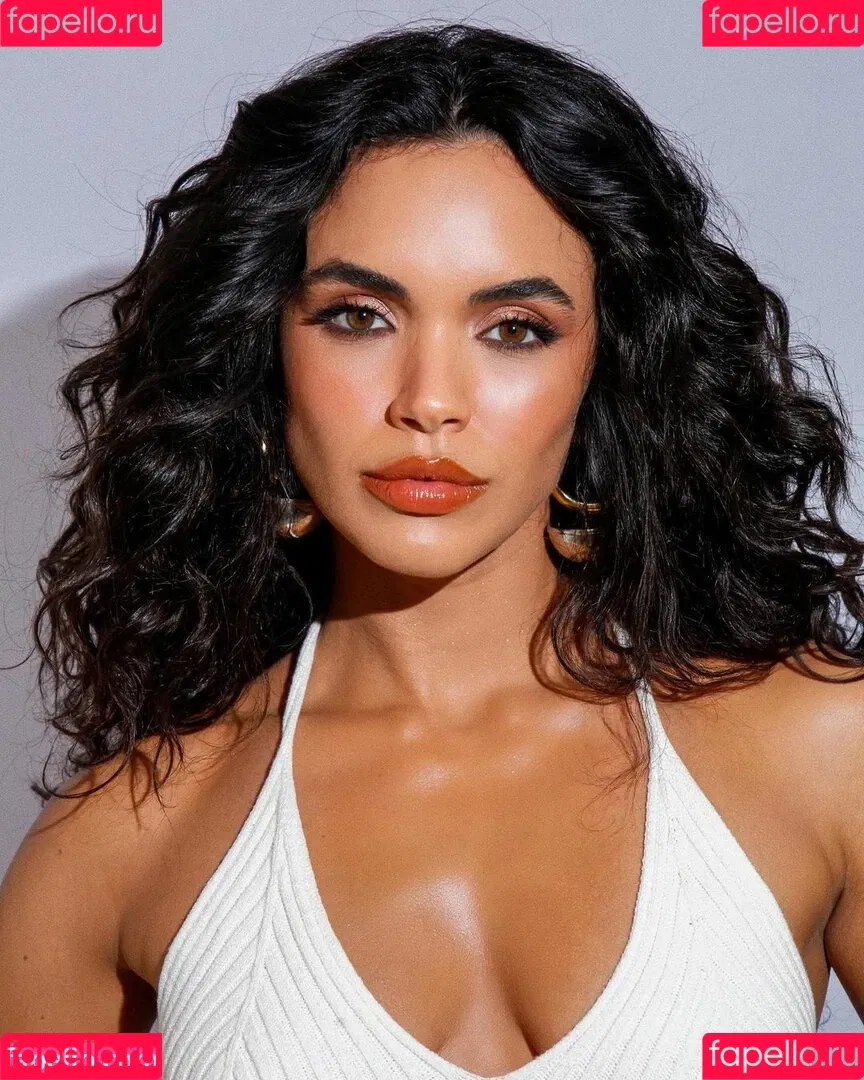 Giovana Cordeiro Onlyfans Photo Gallery 