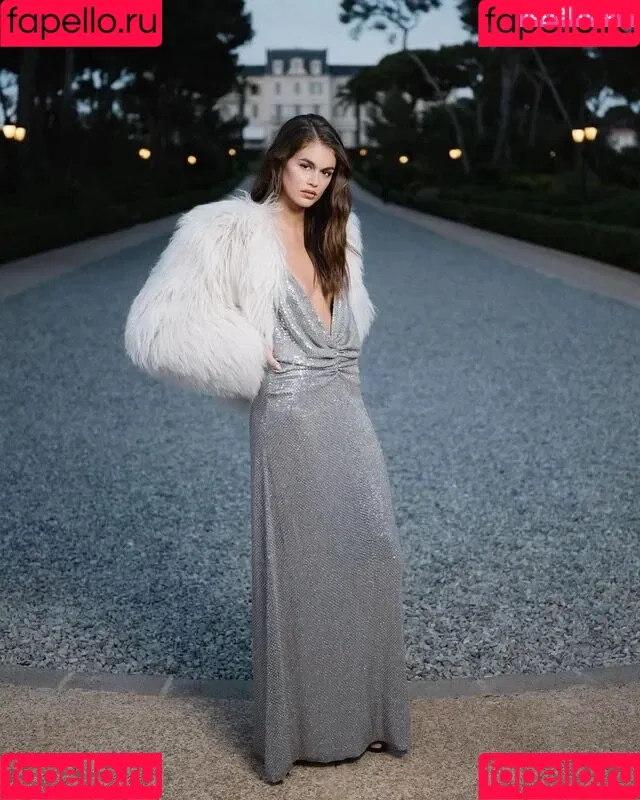 Kaia Gerber Onlyfans Photo Gallery 