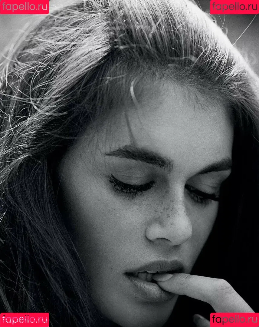Kaia Gerber Onlyfans Photo Gallery 