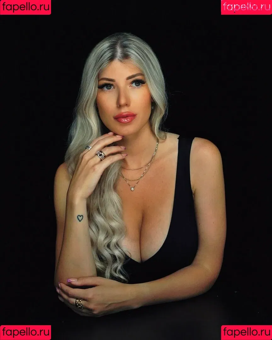 Elena Sottana Onlyfans Photo Gallery 