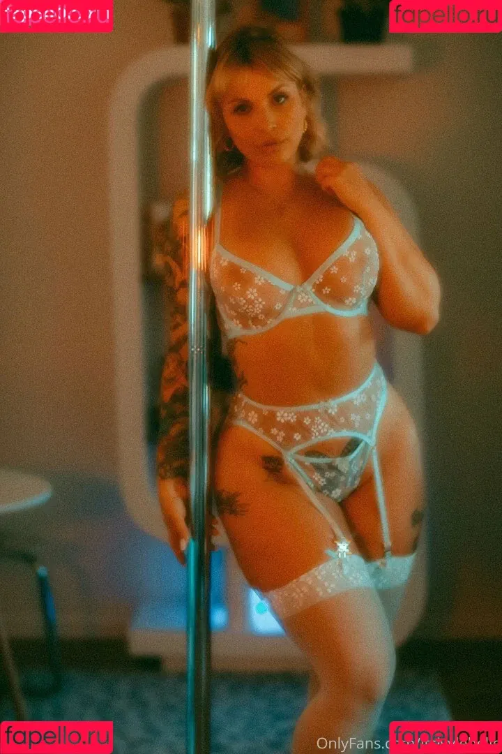 Ivy Lebelle Onlyfans Photo Gallery 