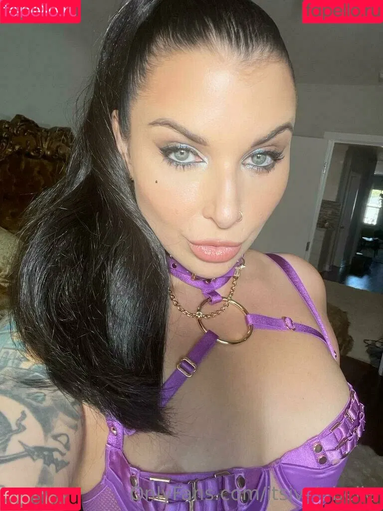 Ivy Lebelle Onlyfans Photo Gallery 
