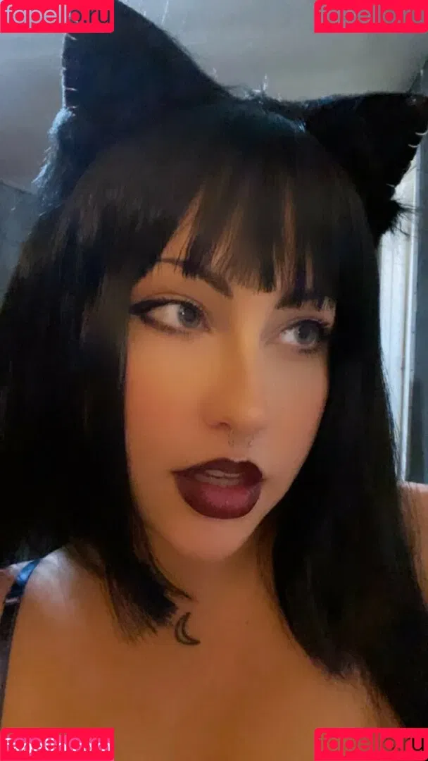 nek0mama Onlyfans Photo Gallery 