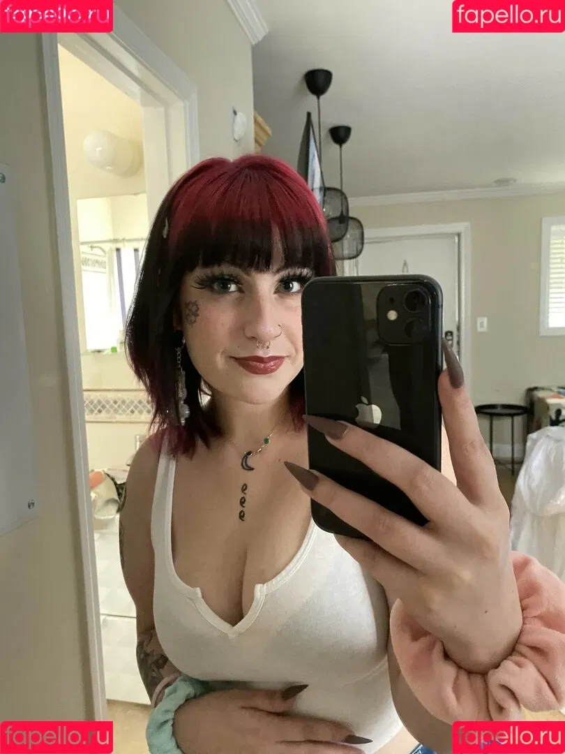 nek0mama Onlyfans Photo Gallery 