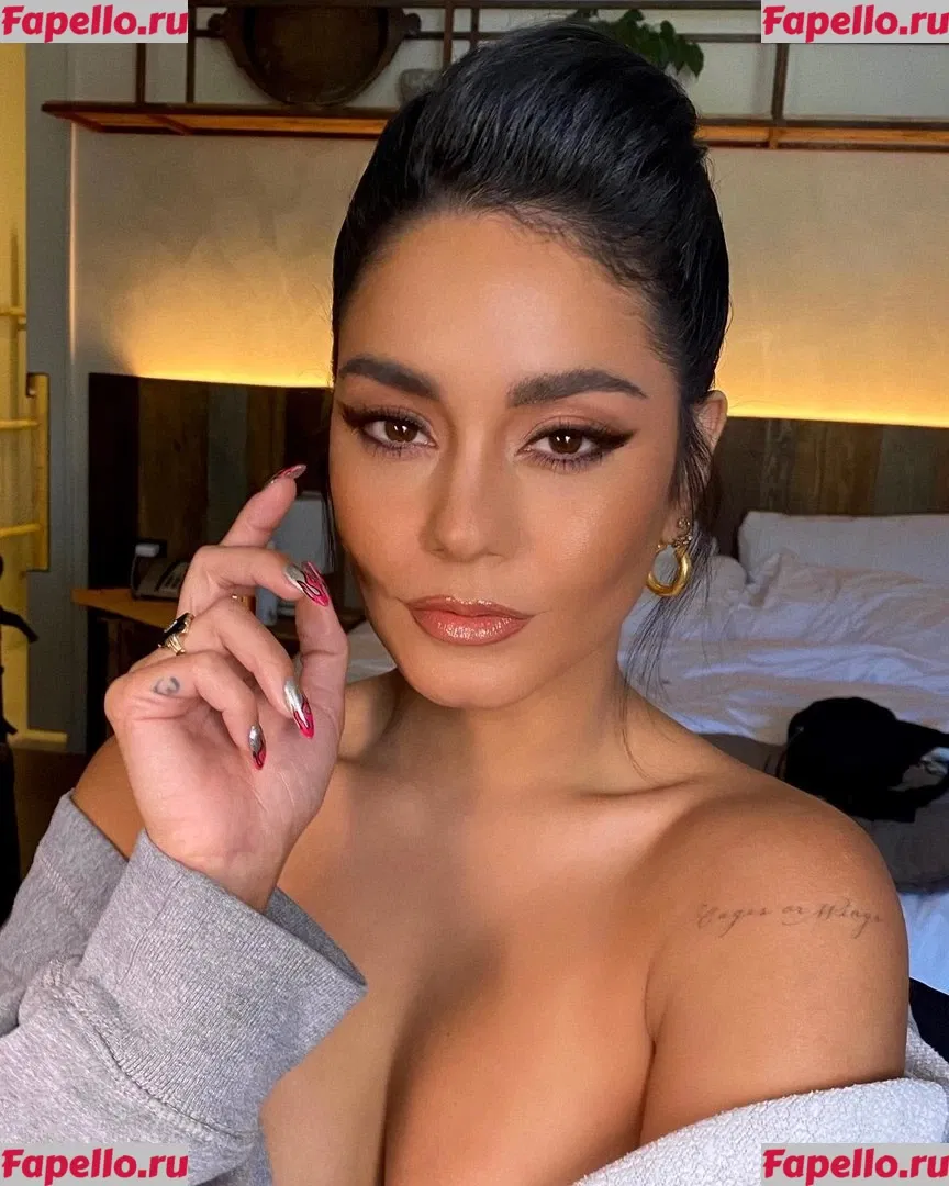 Vanessa Hudgens Onlyfans Photo Gallery 