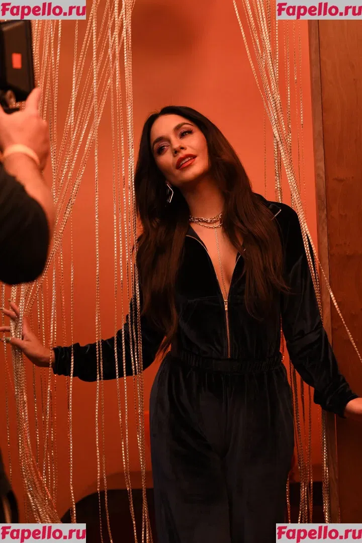 Vanessa Hudgens Onlyfans Photo Gallery 