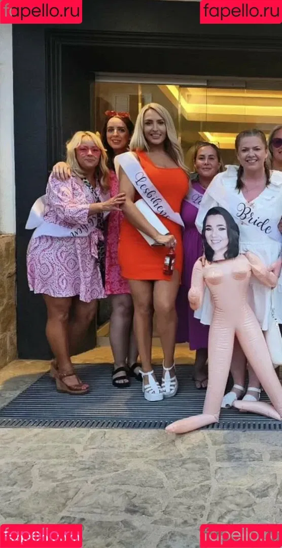 Emma Jones Onlyfans Photo Gallery 