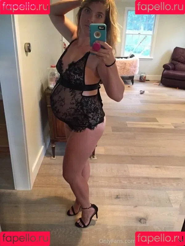 pregnantprincess Onlyfans Photo Gallery 