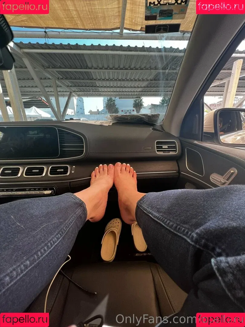 giaitzel Onlyfans Photo Gallery 