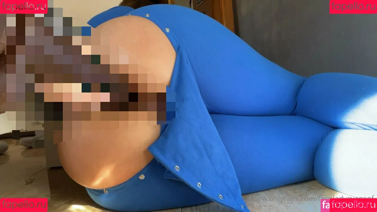 fansladyevansof Onlyfans Photo Gallery 
