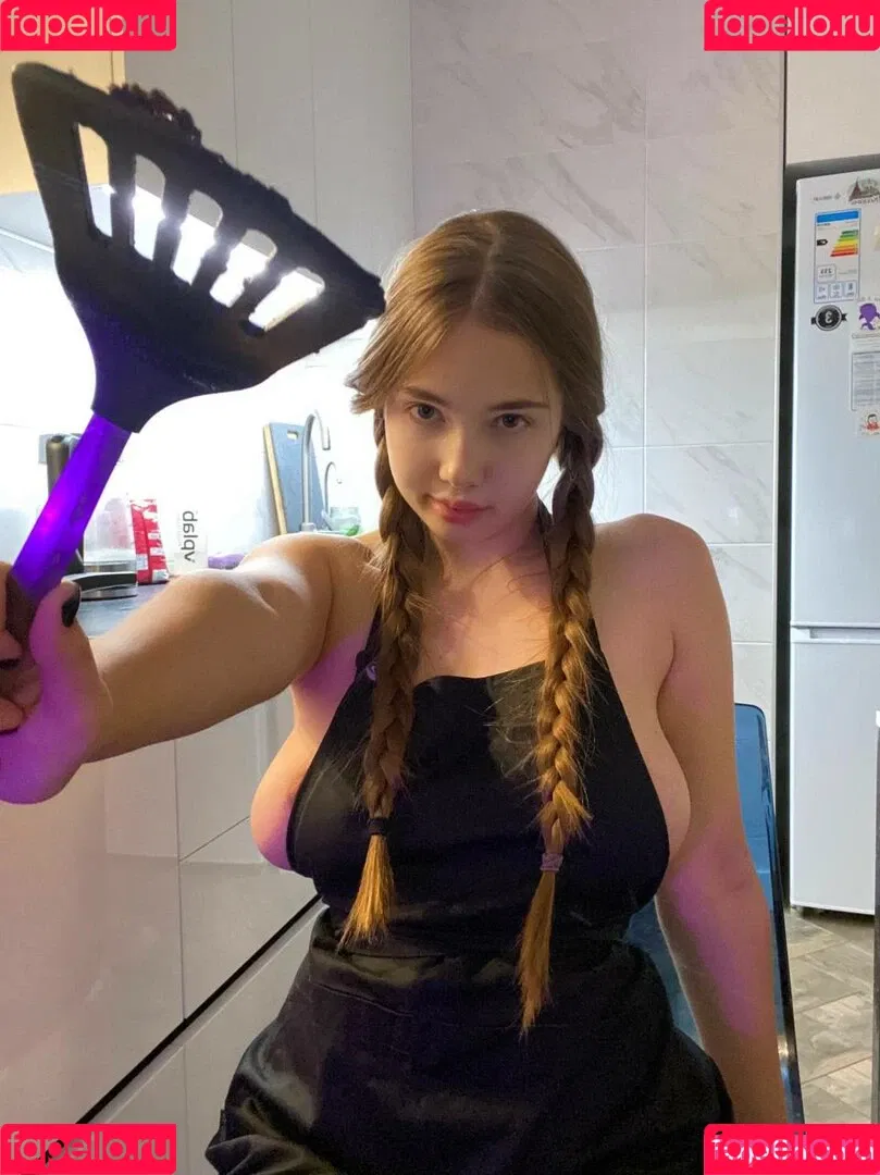 Kiko Baka Onlyfans Photo Gallery 