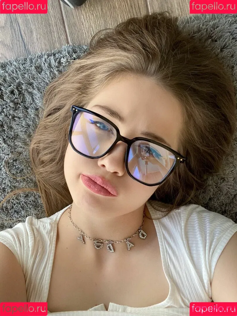 Kiko Baka Onlyfans Photo Gallery 