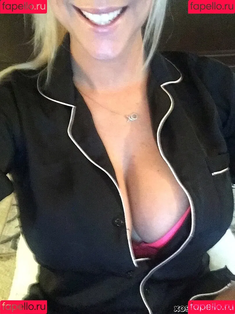 XOGisele Onlyfans Photo Gallery 