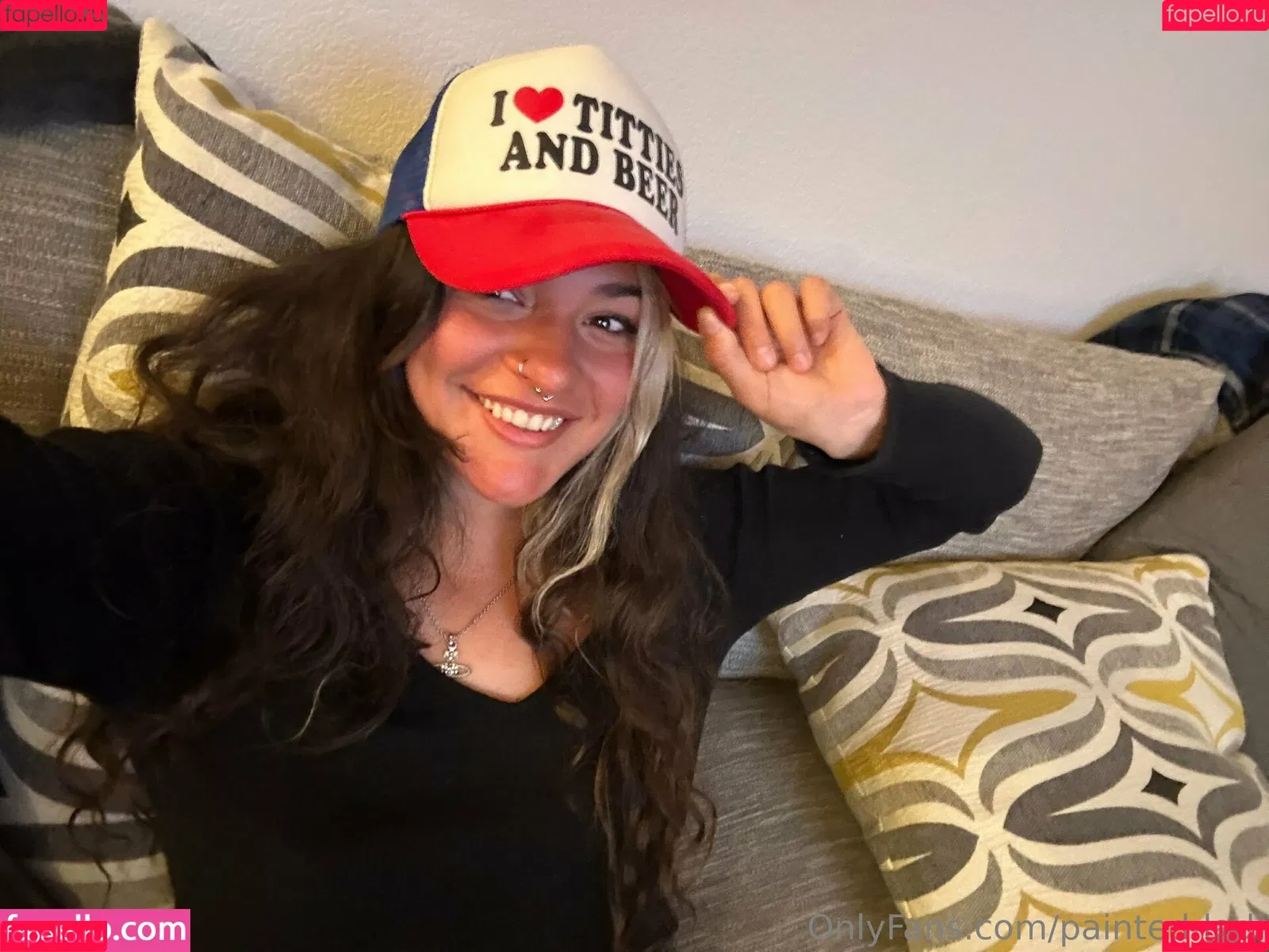 painted-ladi Onlyfans Photo Gallery 