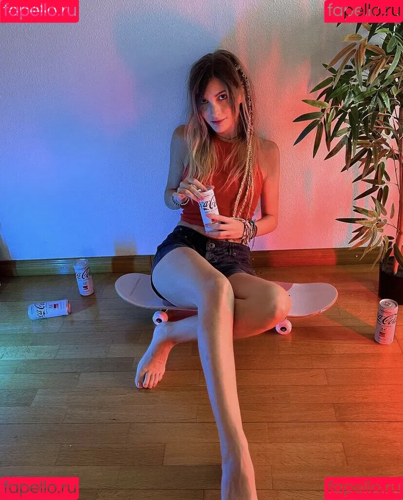 Iamcristinini Onlyfans Photo Gallery 