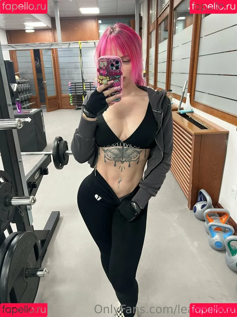 leahmeow Onlyfans Photo Gallery 