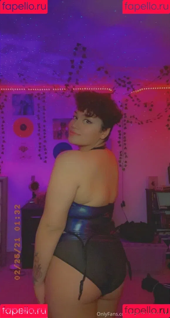 yourlocalewhore Onlyfans Photo Gallery 
