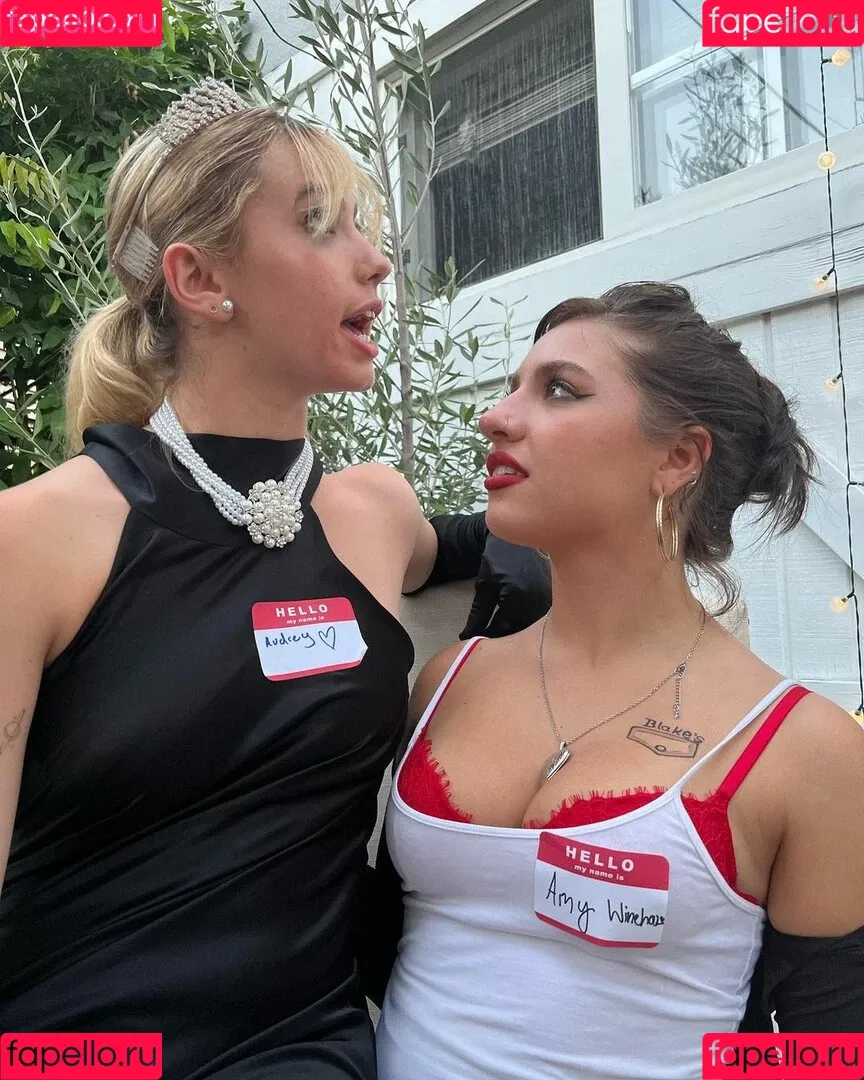 Mackenzie Ziegler Onlyfans Photo Gallery 