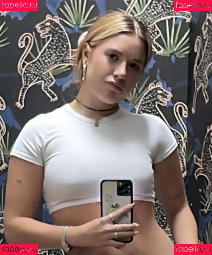 Mackenzie Ziegler Onlyfans Photo Gallery 