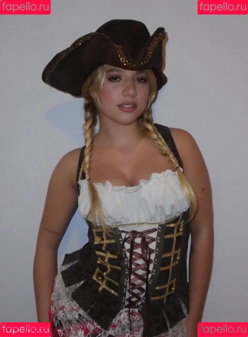 Mackenzie Ziegler Onlyfans Photo Gallery 