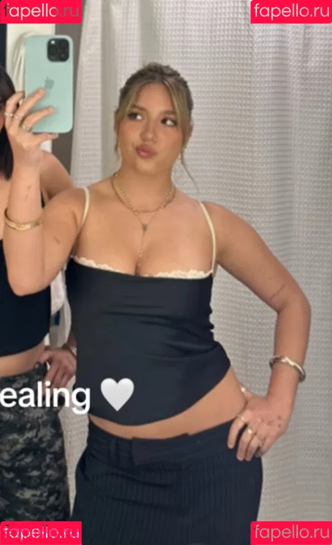 Mackenzie Ziegler Onlyfans Photo Gallery 