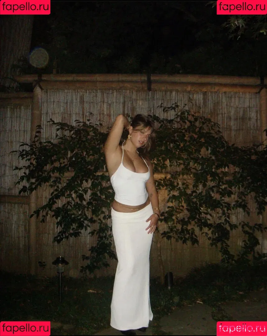 Mackenzie Ziegler Onlyfans Photo Gallery 