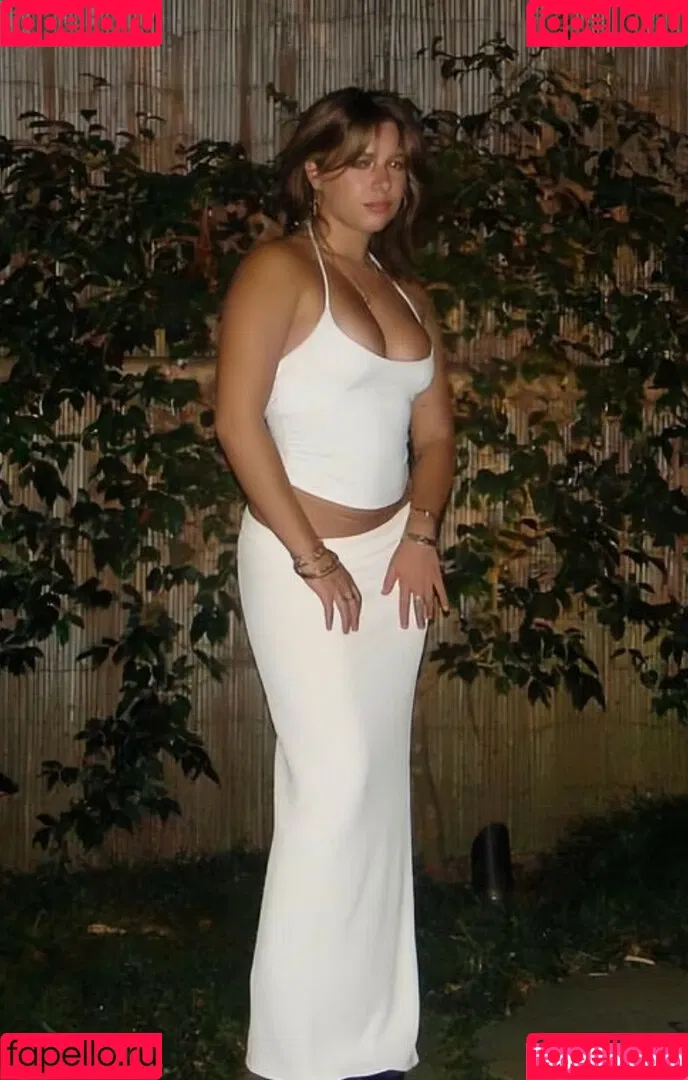 Mackenzie Ziegler Onlyfans Photo Gallery 