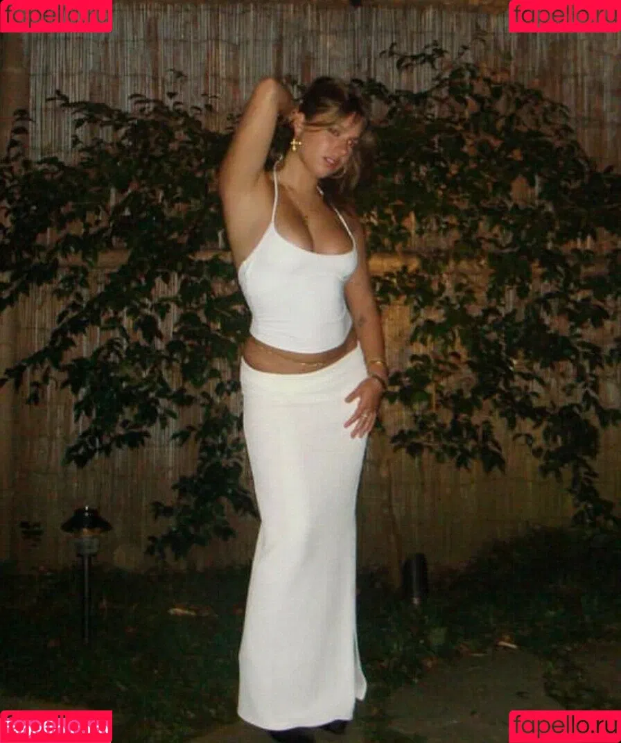 Mackenzie Ziegler Onlyfans Photo Gallery 
