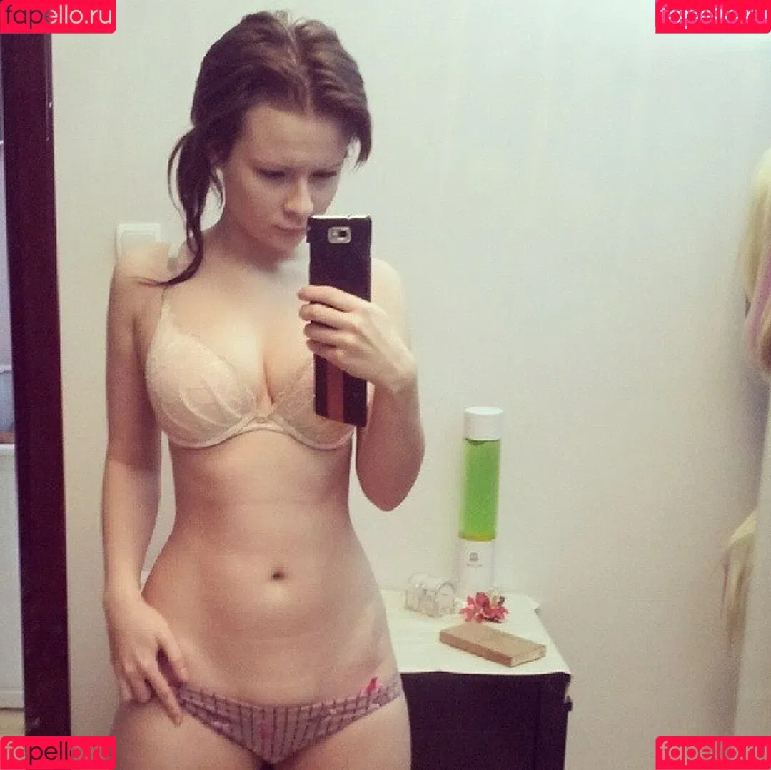 Jannet In Cosplay Onlyfans Photo Gallery 