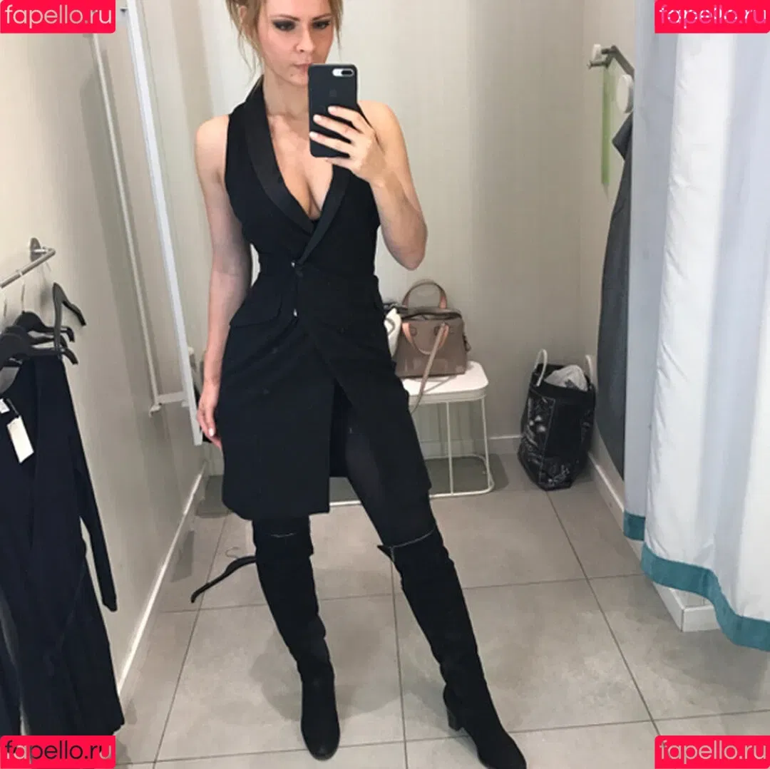 Jannet In Cosplay Onlyfans Photo Gallery 