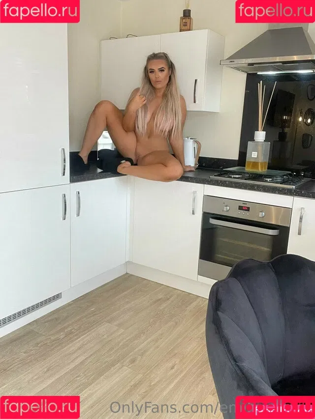 Emily_jones Onlyfans Photo Gallery 