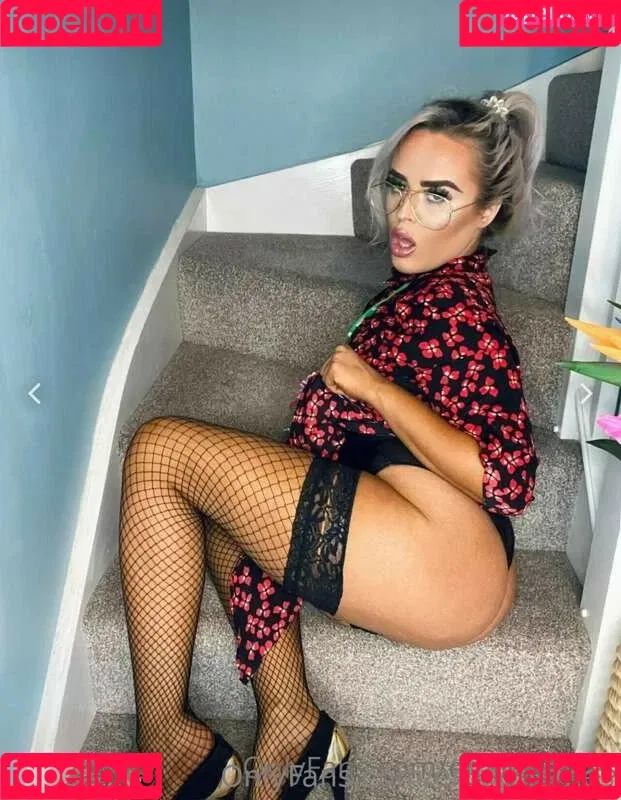 Emily_jones Onlyfans Photo Gallery 