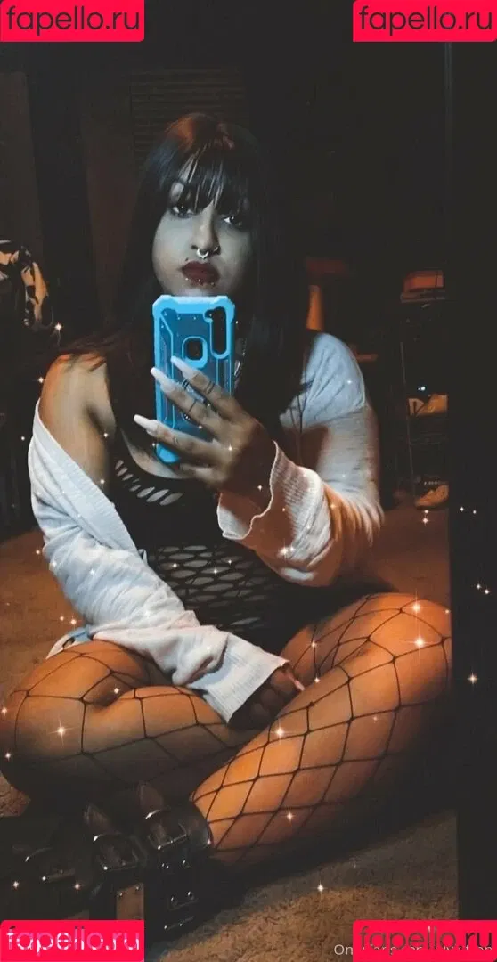 raeraejiggles Onlyfans Photo Gallery 