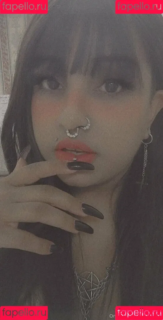 raeraejiggles Onlyfans Photo Gallery 