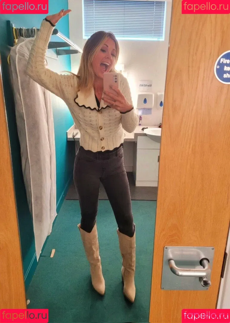 Jo Blythe Onlyfans Photo Gallery 