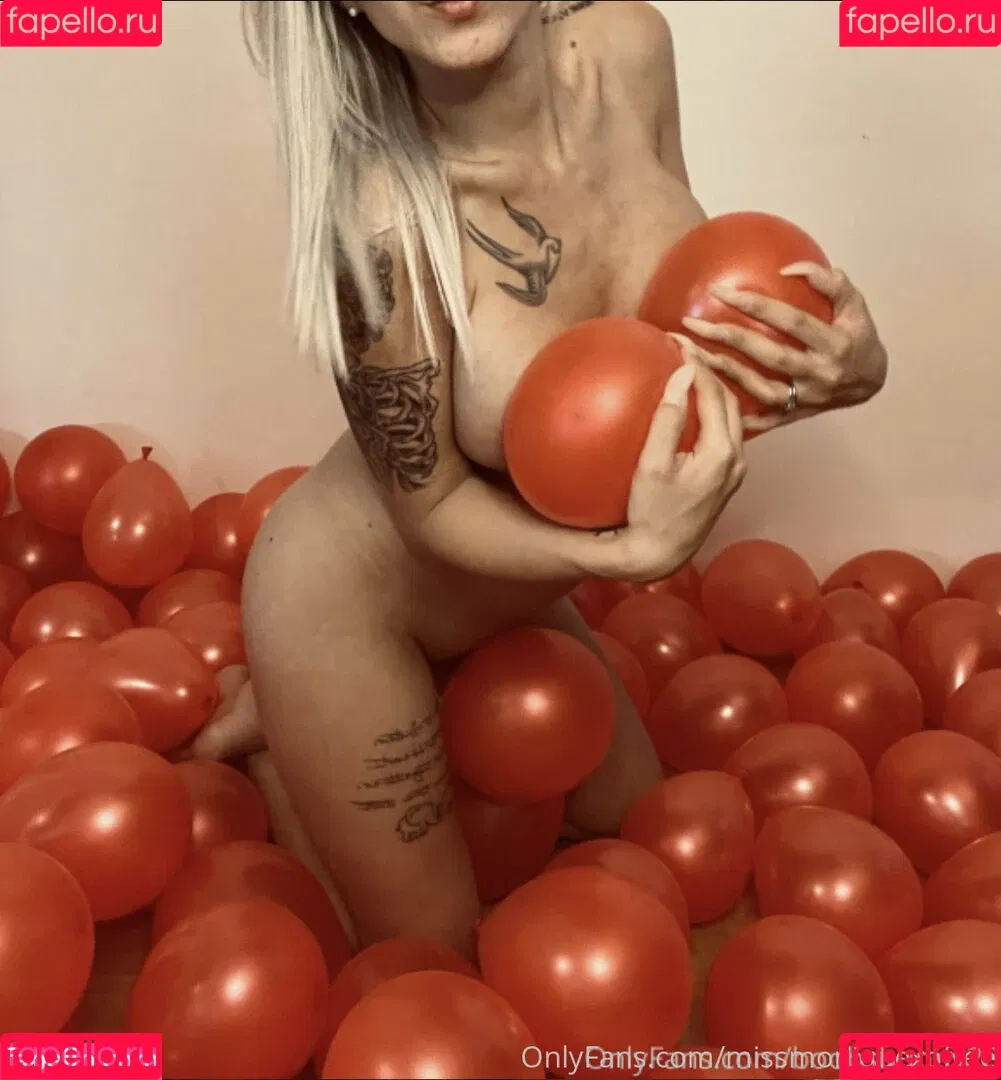 missmoniquexofree Onlyfans Photo Gallery 