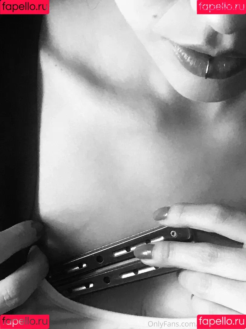 blvckchxrry Onlyfans Photo Gallery 