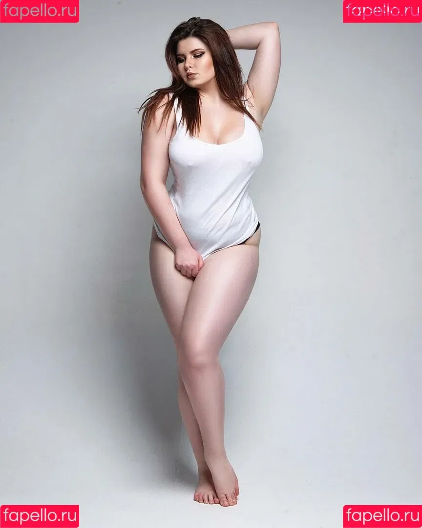 Anna Bernadi Onlyfans Photo Gallery 