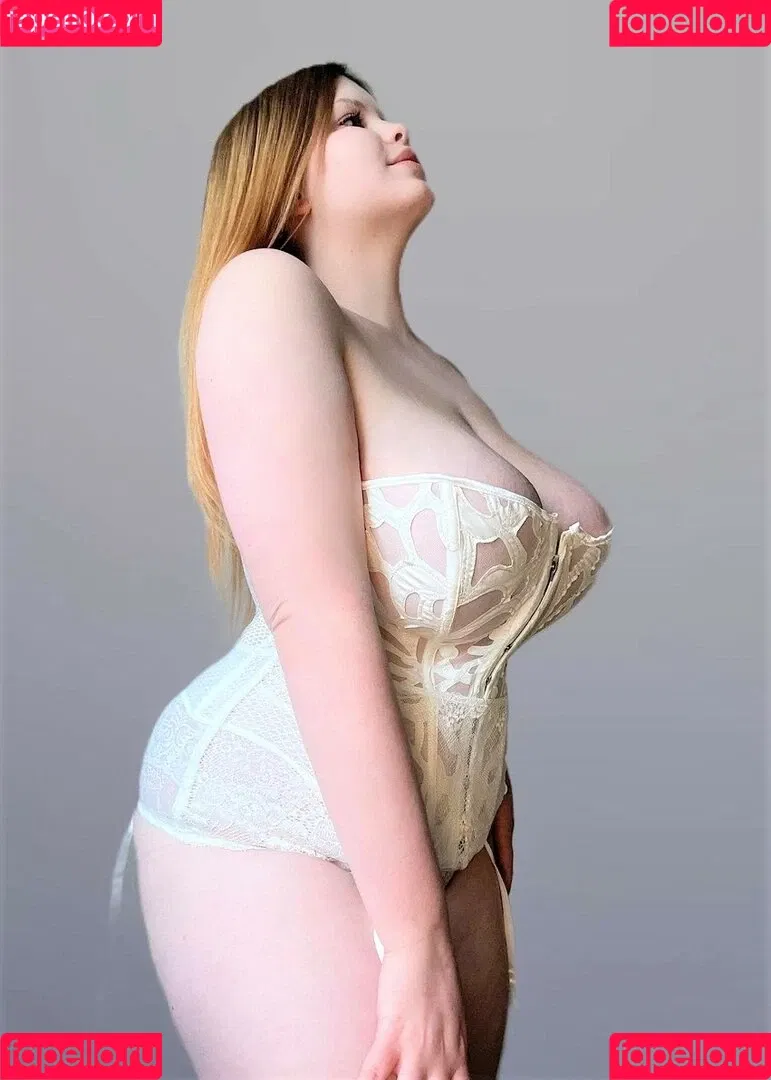 Anna Bernadi Onlyfans Photo Gallery 