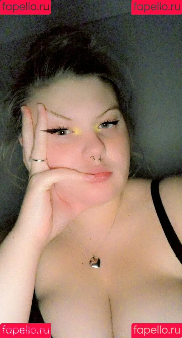 kia.lou Onlyfans Photo Gallery 